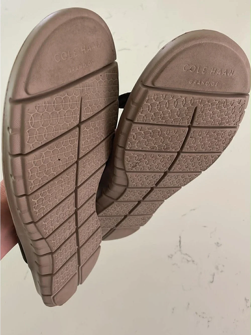 Cole Haan Zerogrand Men's Brown Leather Flip Sandals size 11 Excellent